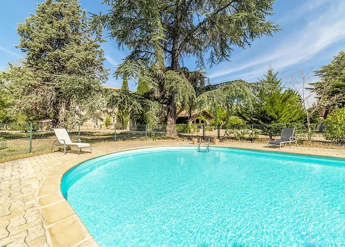 Amazing In Lezignan-Corbieres